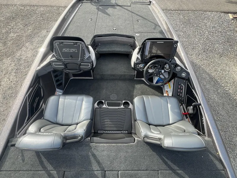 Slide: The Image of Skeeter ZXR20 2025 - 36