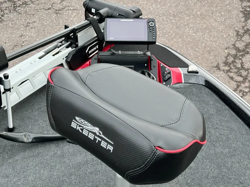 Slide: The Image of Skeeter ZXR20 2025 - 7