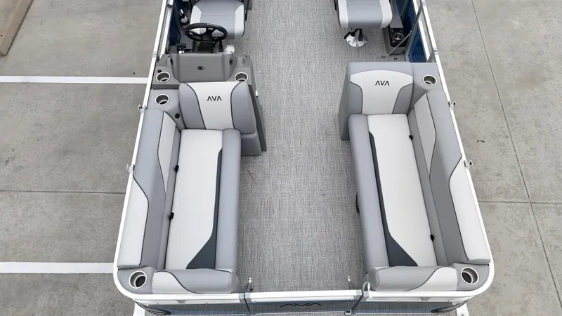 Slide: The Image of Avalon VNT QL21T 2025 - 10