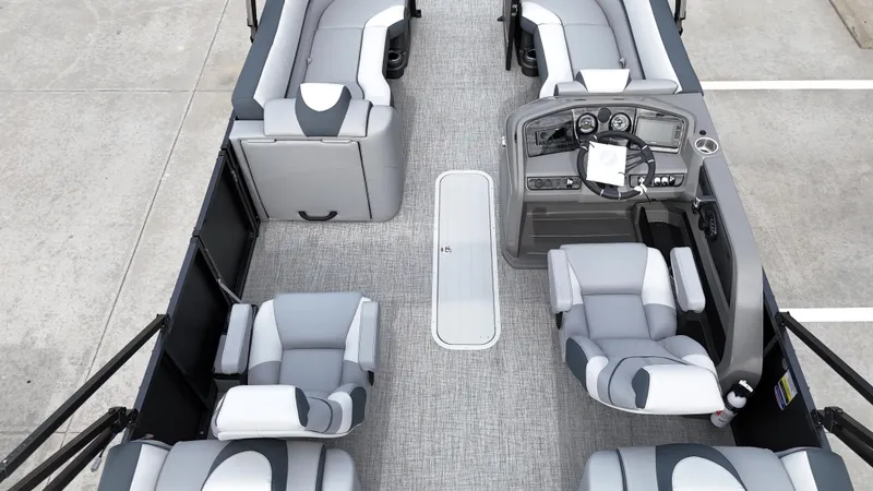 Slide: The Image of Avalon LSZ Quad Lounge - 25' 2025 - 20