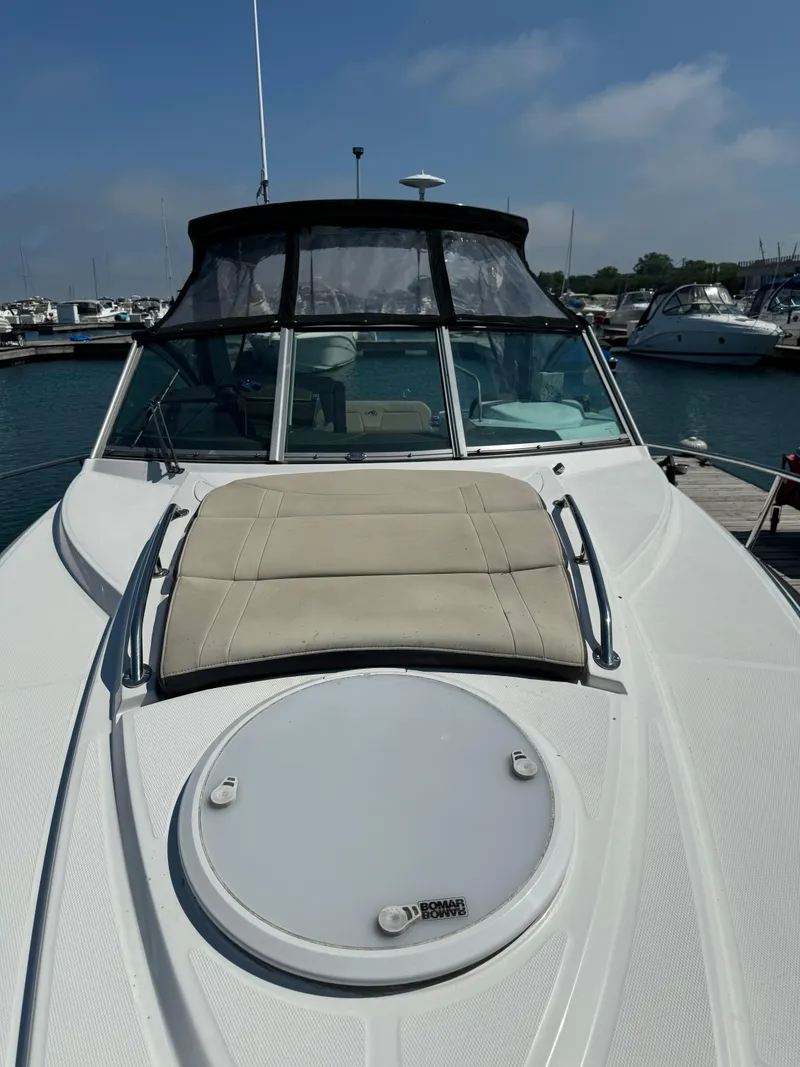 Slide: The Image of Monterey 295 Sport Yacht 2017 - 19