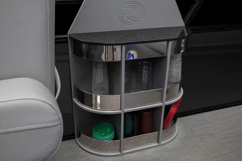 Slide: The Image of Regency 250 LE3 Sport 2023 - 14