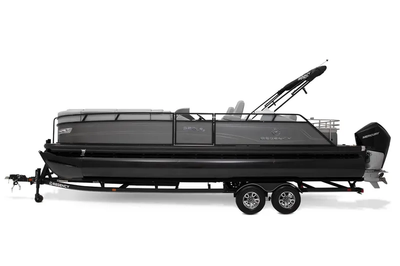 Slide: The Image of Regency 250 LE3 Sport 2023 - 4