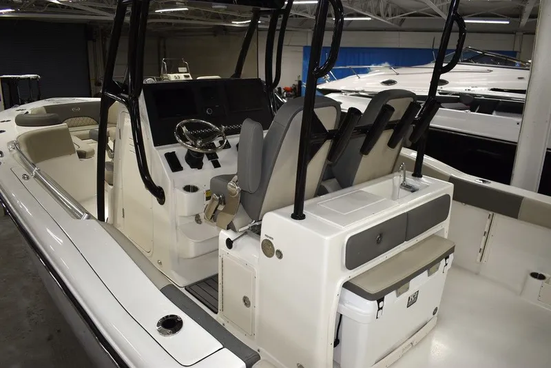 Slide: The Image of Key West Boats 263 FS 2026 - 15