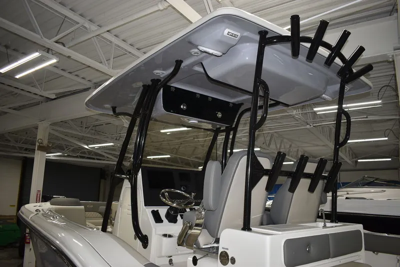 Slide: The Image of Key West Boats 263 FS 2026 - 16