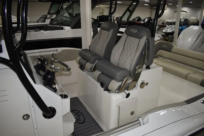 Slide: The Image of Key West Boats 263 FS 2026 - 17