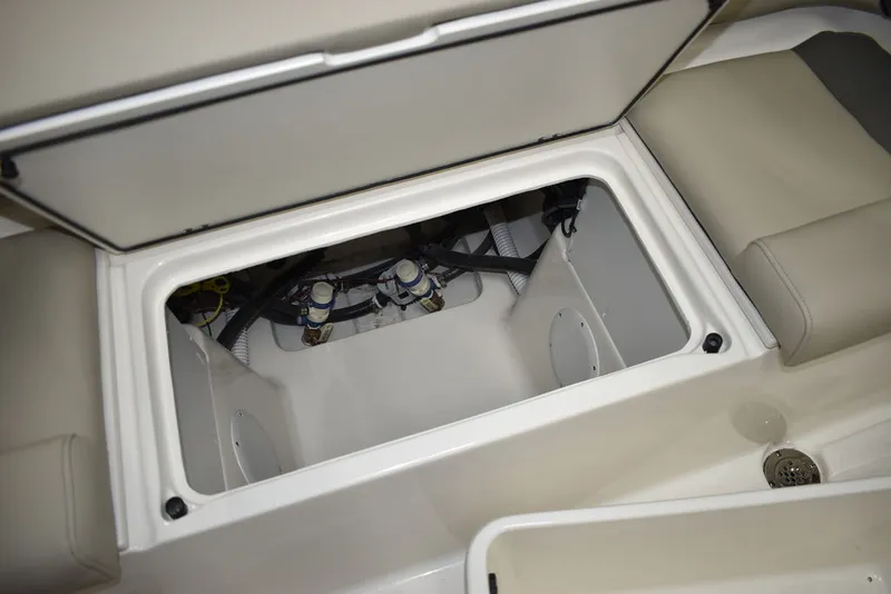 Slide: The Image of Key West Boats 263 FS 2026 - 37