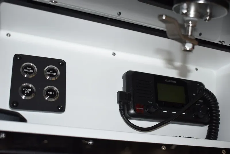 Slide: The Image of Key West Boats 263 FS 2026 - 52