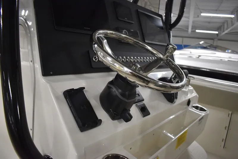 Slide: The Image of Key West Boats 263 FS 2026 - 53