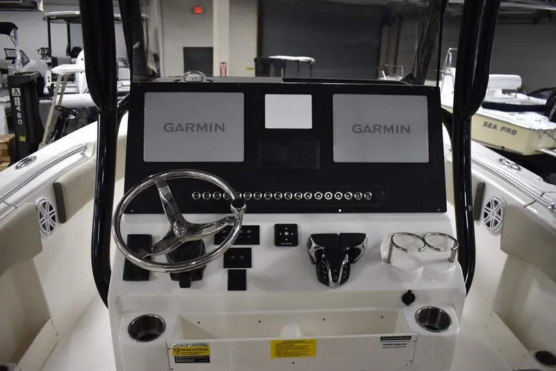 Slide: The Image of Key West Boats 263 FS 2026 - 58