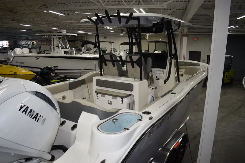 Slide: The Image of Key West Boats 263 FS 2026 - 6