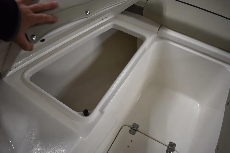 Slide: The Image of Key West Boats 263 FS 2026 - 62