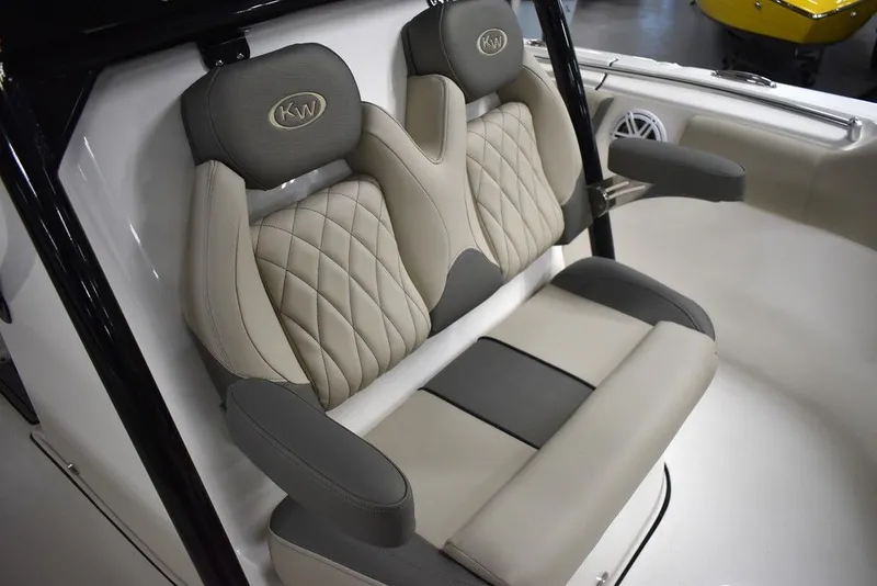 Slide: The Image of Key West Boats 263 FS 2026 - 69