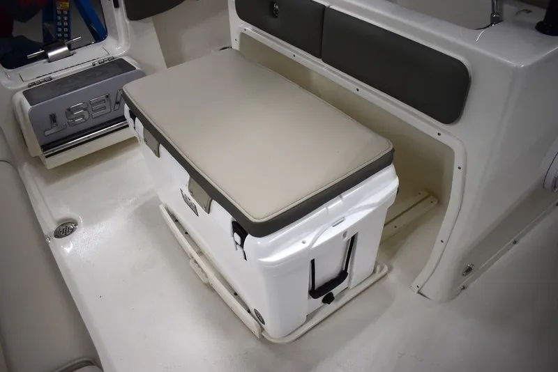 Slide: The Image of Key West Boats 263 FS 2026 - 74