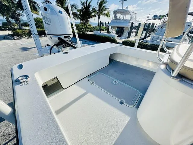 Slide: The Image of Atlas Boat Works 23F 2022 - 5