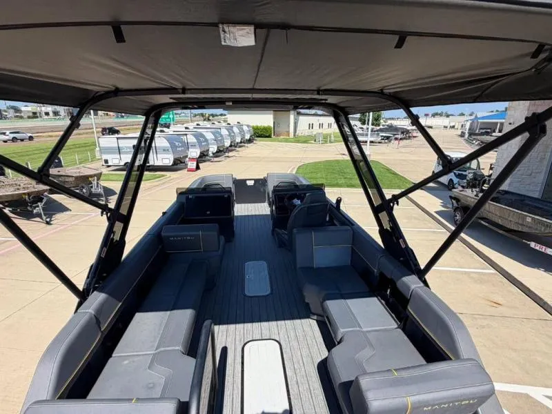 Slide: The Image of Manitou Pontoon 24 MAX SWTCHBK I/O 2024 - 25