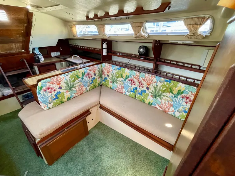 Slide: The Image of Port Settee - 14