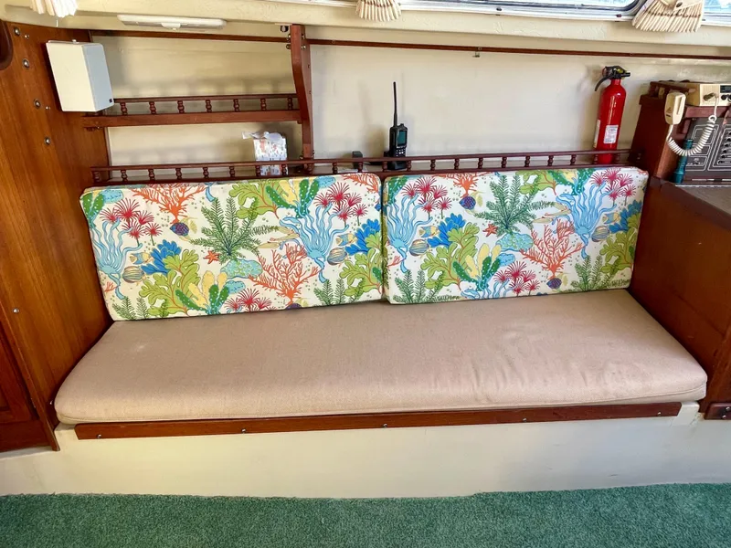 Slide: The Image of Port Settee - 21