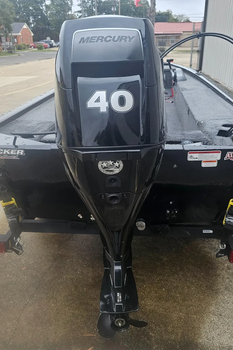 Slide: The Image of 2019 Tracker Panfish 16 boat with Mercury 40 HP outboard motor. - 5