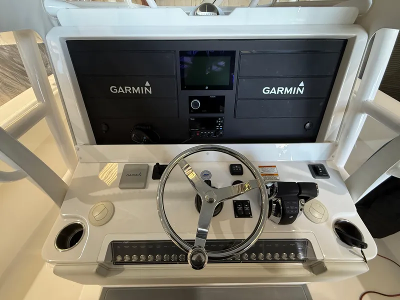 Slide: The Image of 2022 Invincible 39 Open Fisherman helm with Garmin navigation system. - 14