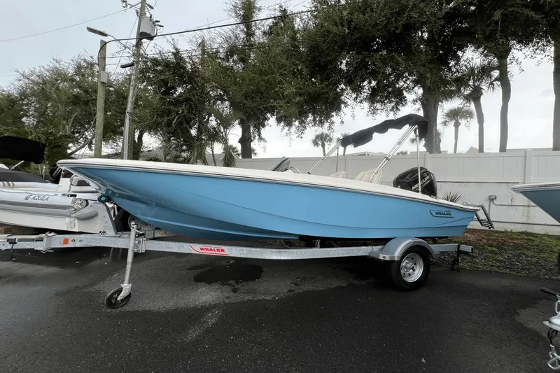 Slide: The Image of Boston Whaler 160 Super Sport 2025 - 0