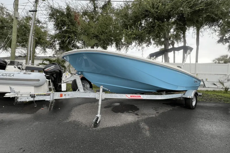 Slide: The Image of Boston Whaler 160 Super Sport 2025 - 1