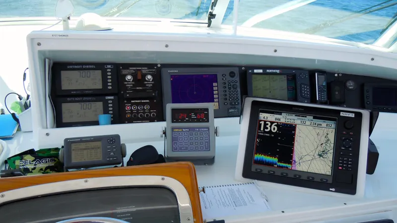 Slide: The Image of Control panel of a 2001 Davis 45 Express boat with navigation equipment. - 5