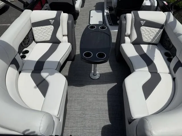 Slide: The Image of Viaggio Diamante D22U Triple 2024 - 15