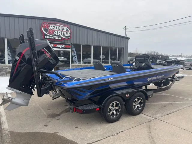 Slide: The Image of Phoenix Bass Boat 721 ZXL 2025 - 2