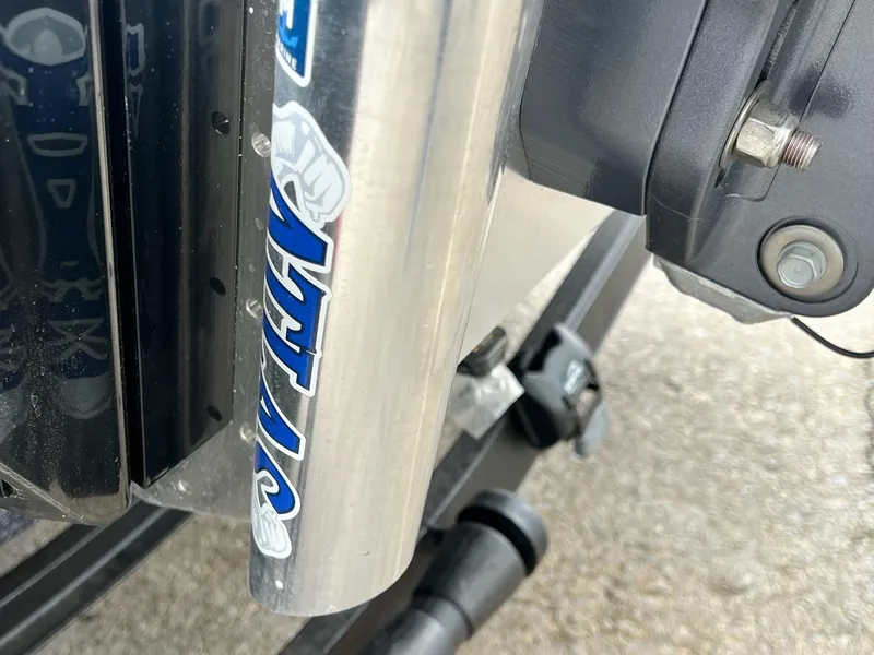 Slide: The Image of Skeeter ZXR 21 2025 - 13