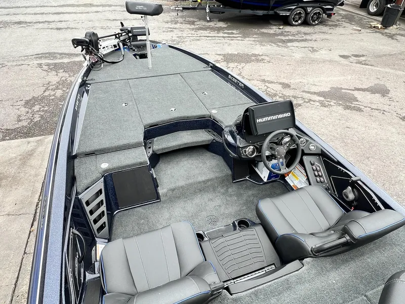 Slide: The Image of Skeeter ZXR 21 2025 - 37