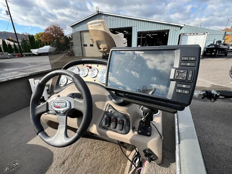 Slide: The Image of Tracker Tournament V-18 2008 - 6