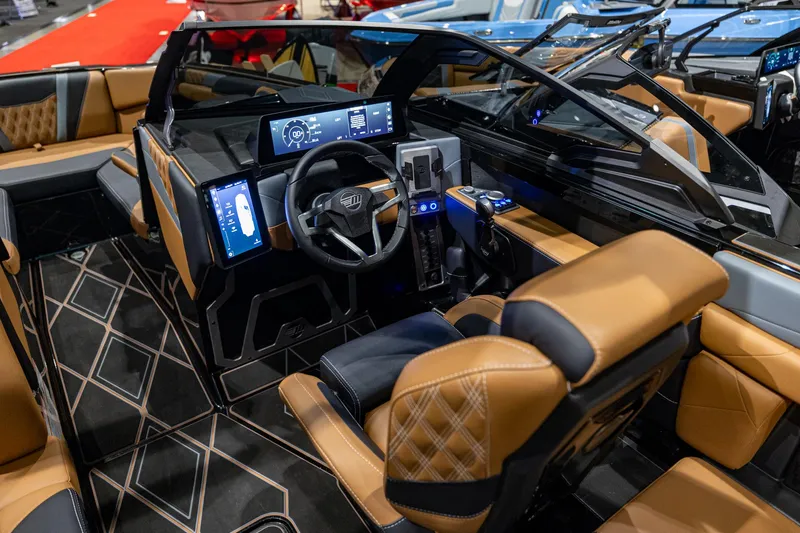 Slide: The Image of Malibu M230 2025 - 7