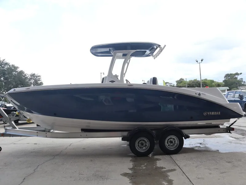 The Image of Yamaha 252 FSH Sport 2025 - 1