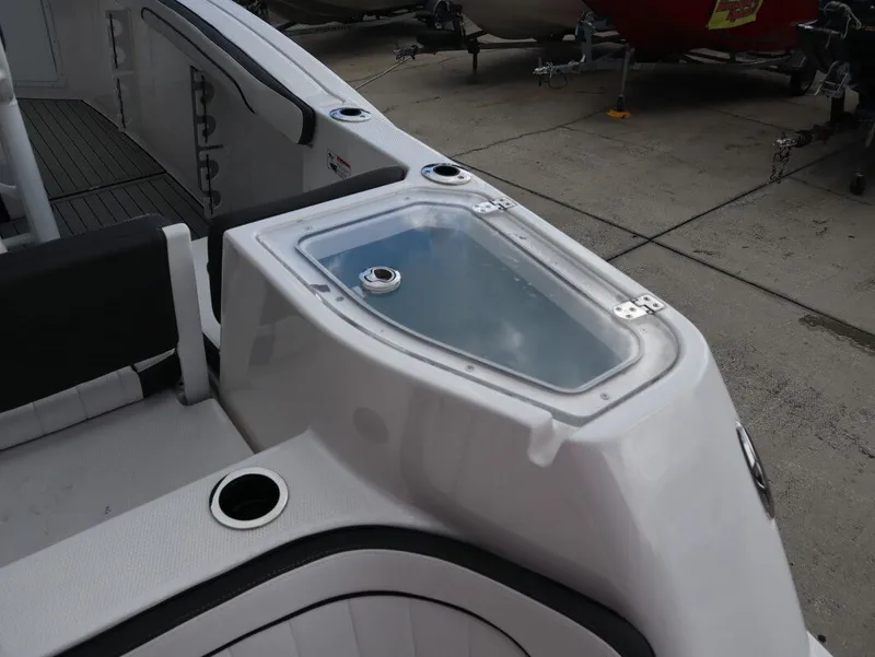 Slide: The Image of Yamaha 252 FSH Sport 2025 - 11