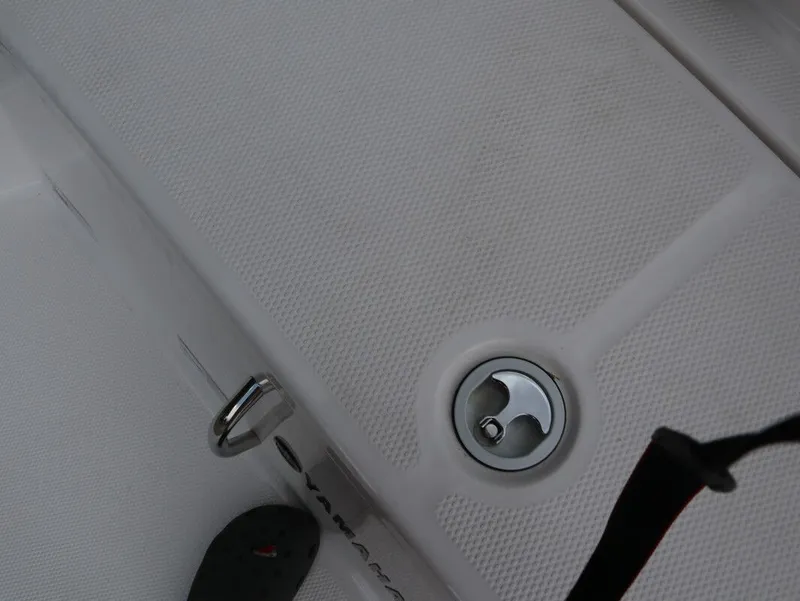 Slide: The Image of Yamaha 252 FSH Sport 2025 - 8