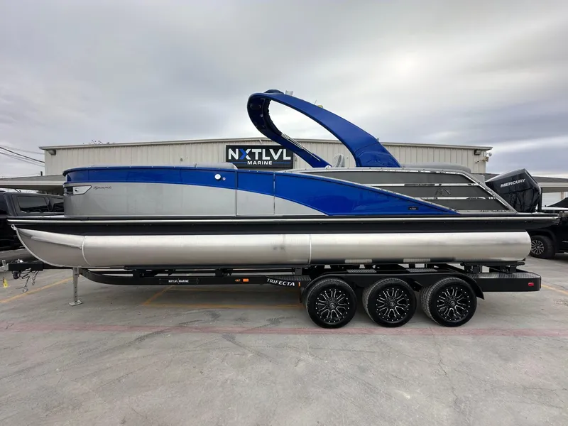 The Image of Bennington 25 RX FB ARCH 2025 - 1