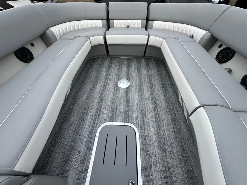 Slide: The Image of Bennington 25 RX FB ARCH 2025 - 21