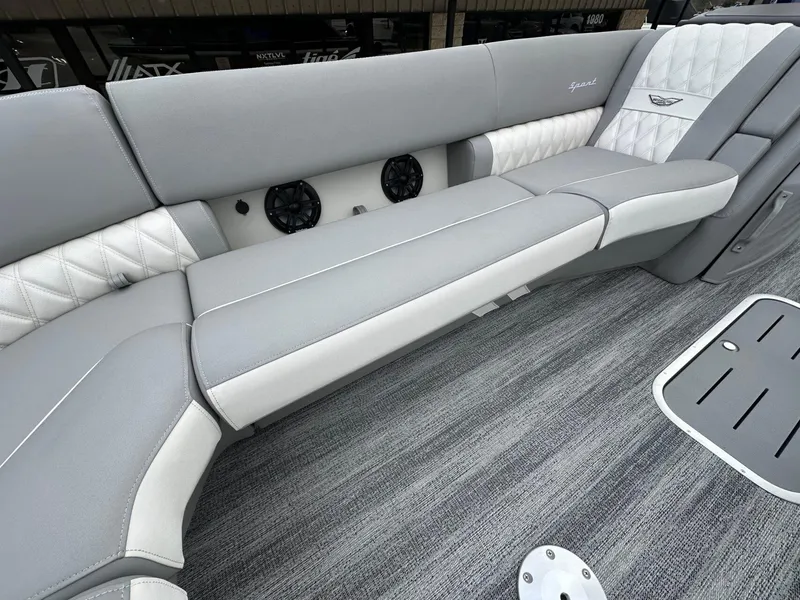 Slide: The Image of Bennington 25 RX FB ARCH 2025 - 23