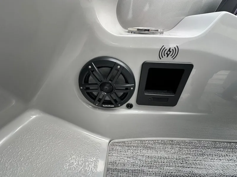 Slide: The Image of Bennington 25 RX FB ARCH 2025 - 27