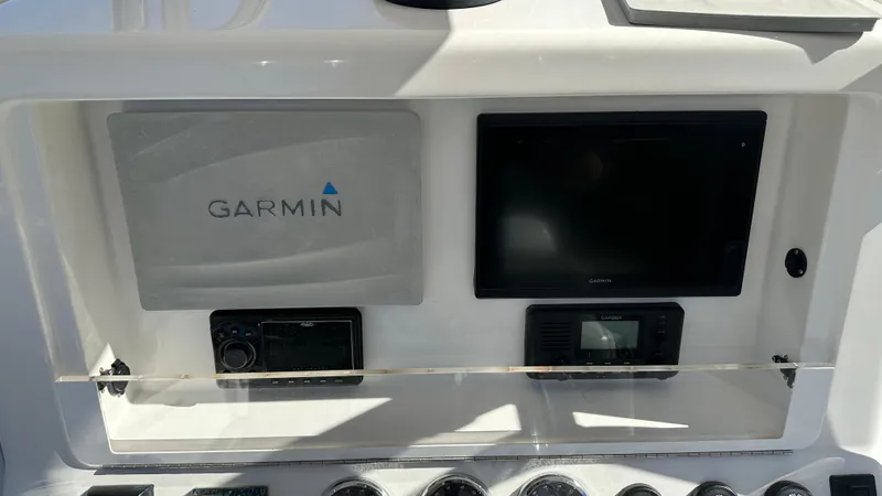 Slide: The Image of Garmin navigation system on Blackwater 36 SF boat dashboard, 2021 model. - 10