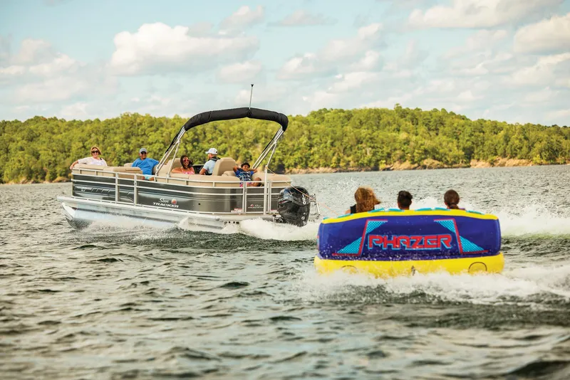 Slide: The Image of Sun Tracker Party Barge 24 DLX 2025 - 51