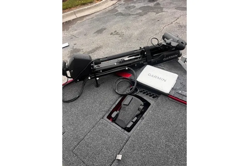 Slide: The Image of 2025 Nitro Z20 XL Pro boat deck with Garmin equipment and foot pedal. - 119