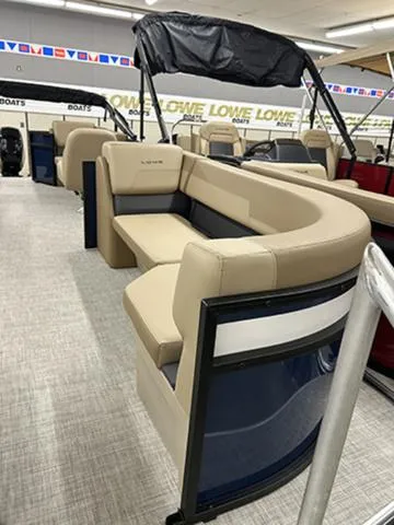 Slide: The Image of Lowe LS 210 WT 2025 - 3