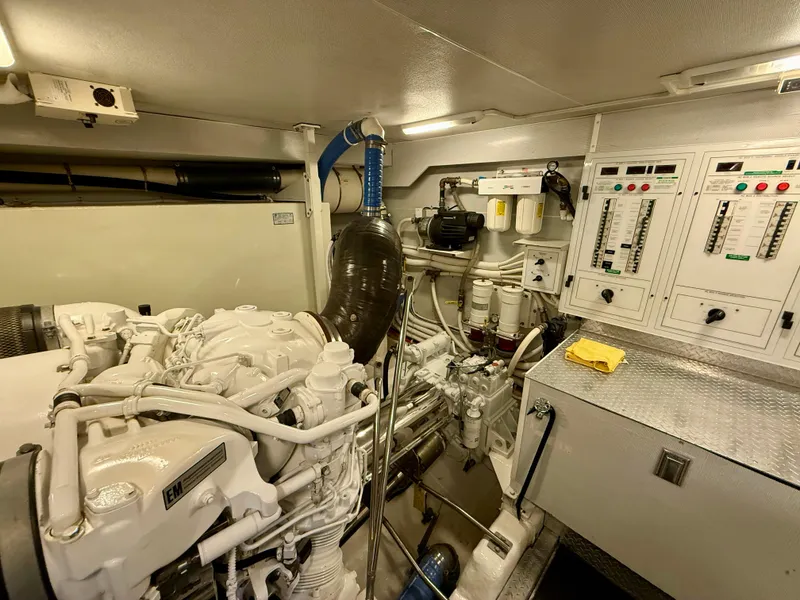 Slide: The Image of Marquis 65 2005 - 62