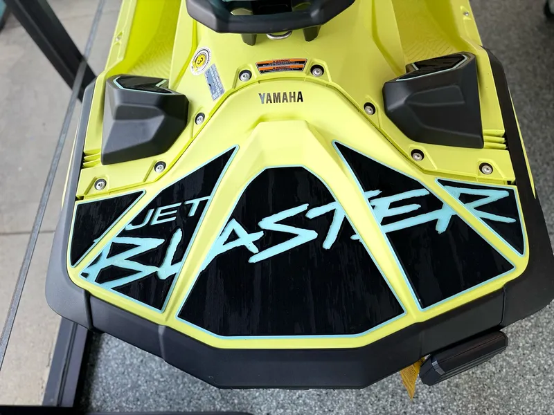 Slide: The Image of Yamaha JetBlaster PRO 3-Up 2025 - 3