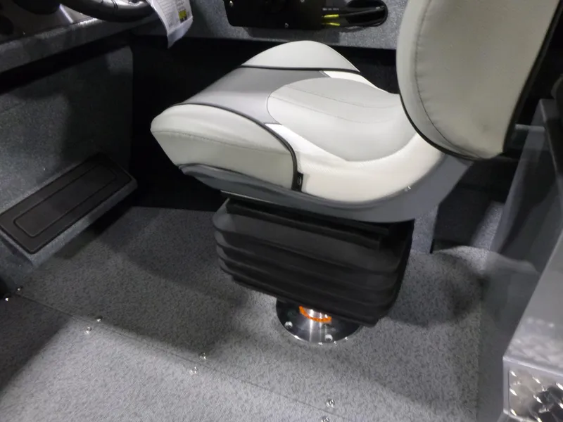 Slide: The Image of Captain's seat in 2025 KingFisher Escape HT boat interior. - 13