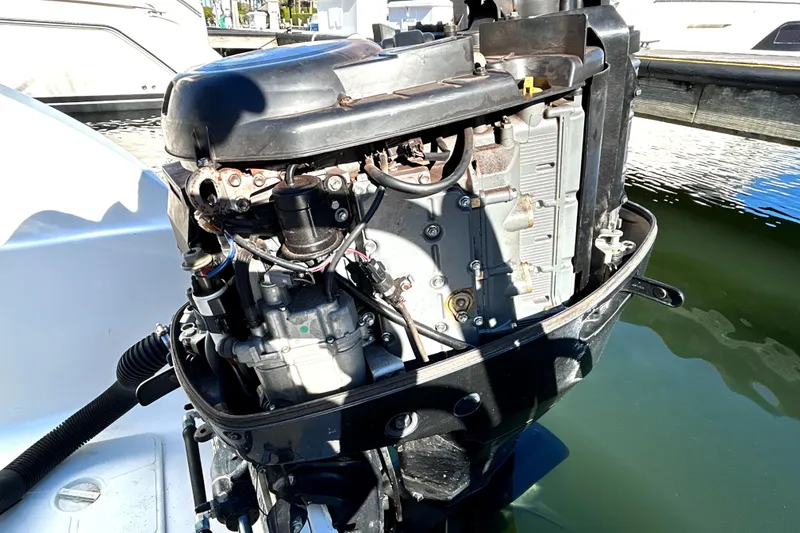 Slide: The Image of 2008 World Cat 330 TE outboard motor, detailed view at marina. - 27