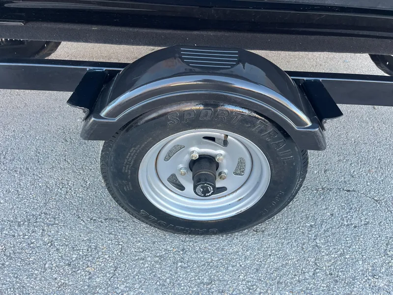 Slide: The Image of Trailer wheel for 2018 Yamaha WaveRunner FX Cruiser SVHO on asphalt. - 17