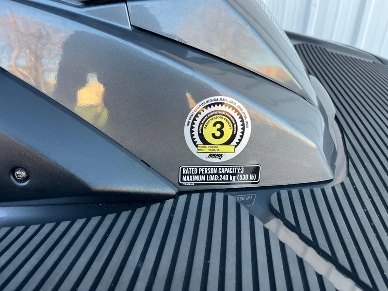 Slide: The Image of 2018 Yamaha WaveRunner FX Cruiser SVHO, rated for 3 people, 240 kg max load. - 22